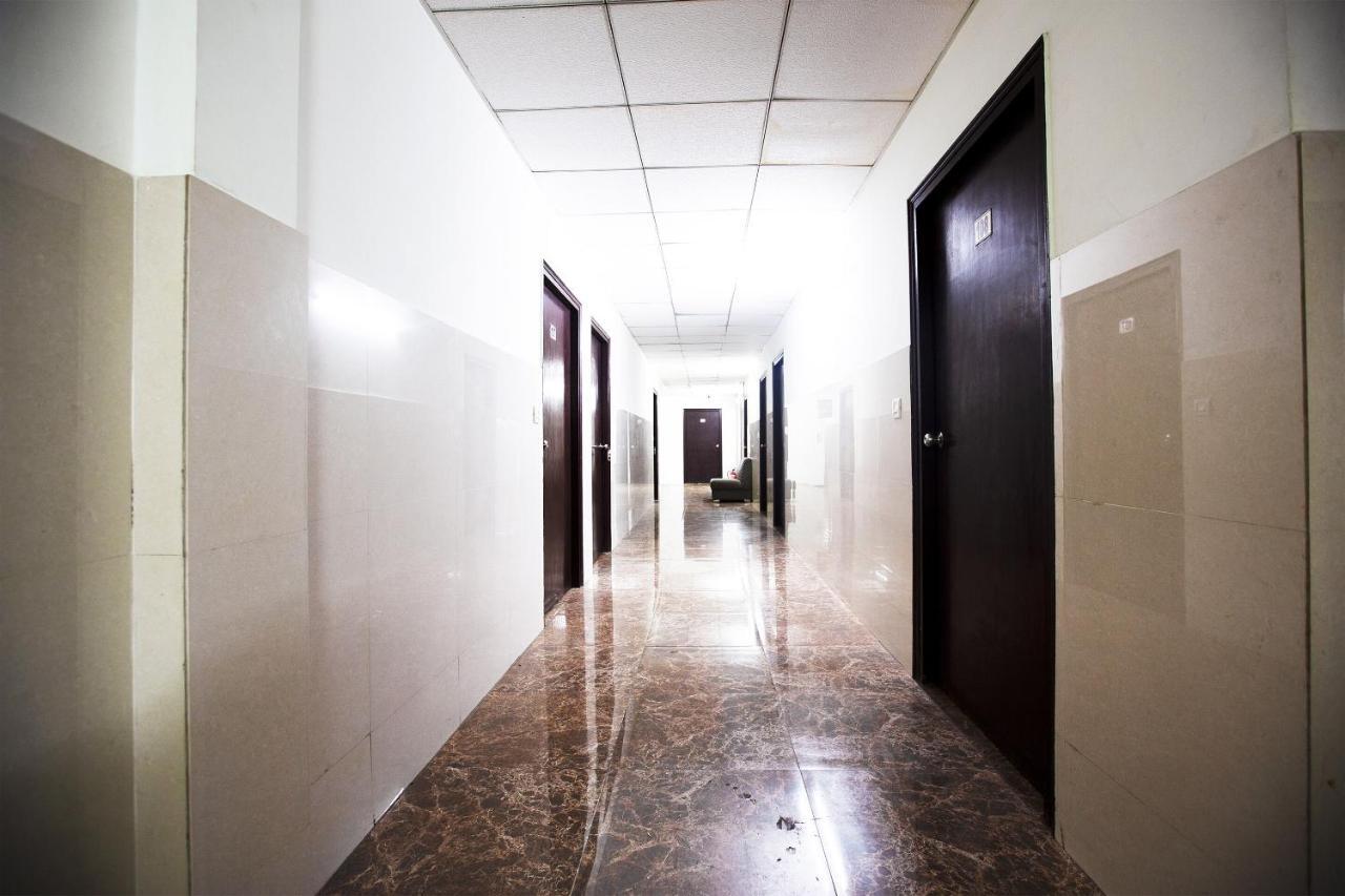 โอโย 44174 โฮเต็ล มิดทาวน์ ไพรม์ Hotel Harthala ภายนอก รูปภาพ